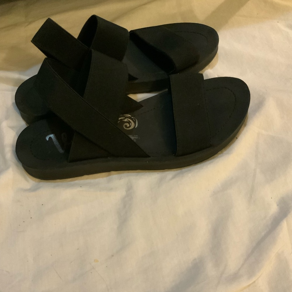 Very G Sandals